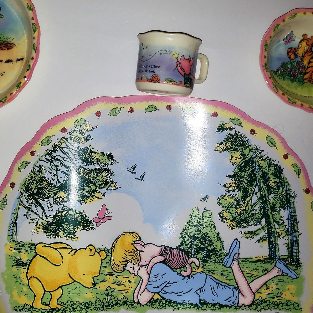 Selandia Winnie The Pooh Child's Plate Set 5 Pc - Picture 4 of 5